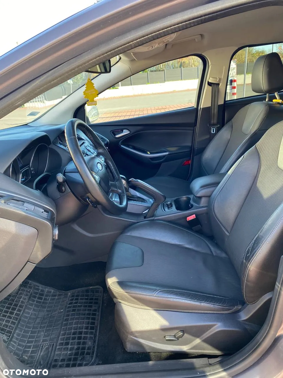 Ford Focus - 21
