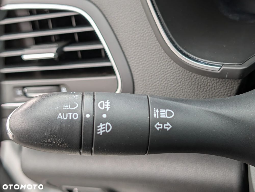 Renault Megane 1.6 SCe Intens - 26