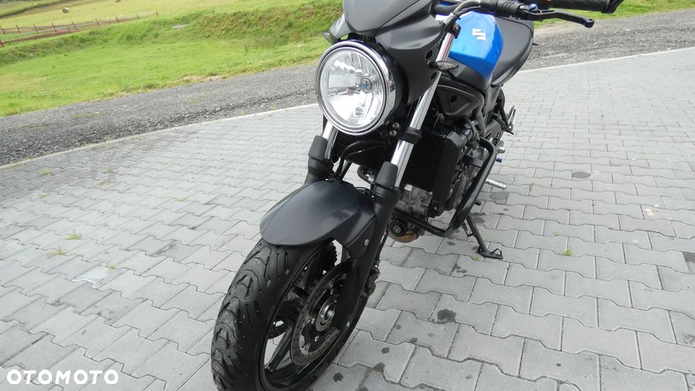 Suzuki SV - 4