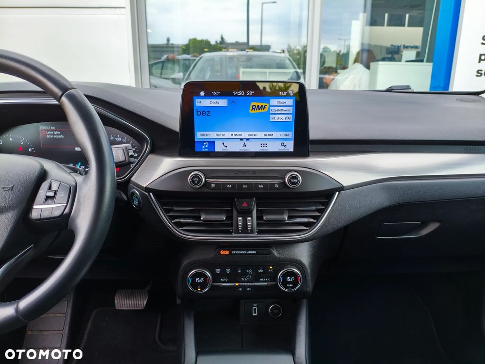 Ford Focus 1.0 EcoBoost SYNC Edition ASS PowerShift - 19