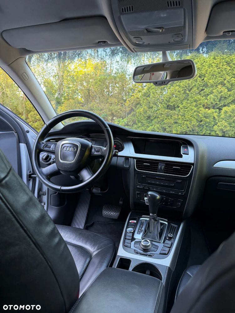 Audi A4 Avant - 11