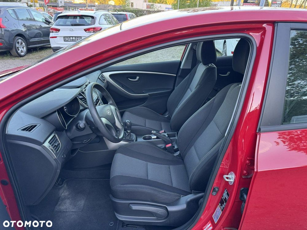 Hyundai i30 - 21