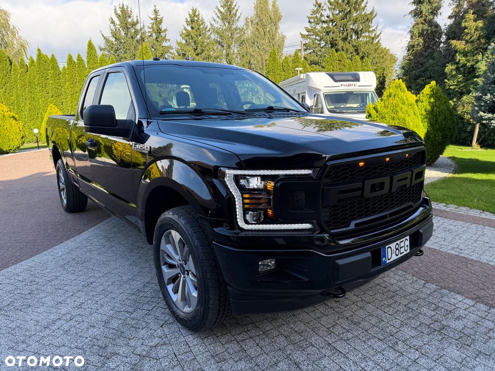 Ford F150 - 1