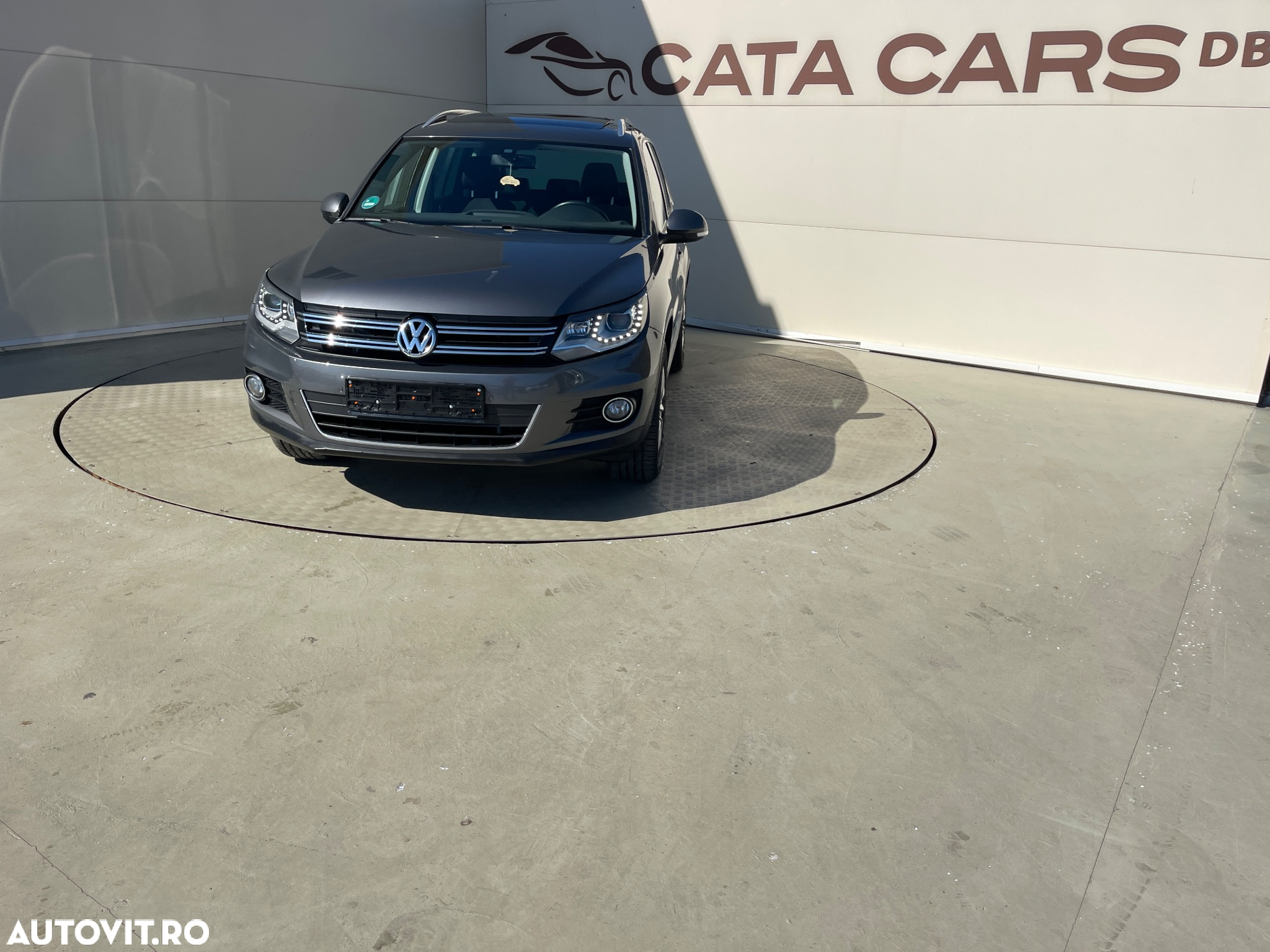 Volkswagen Tiguan 2.0 TDI DPF 4Motion BlueMotion Technology DSG Cup Sport & Style - 2