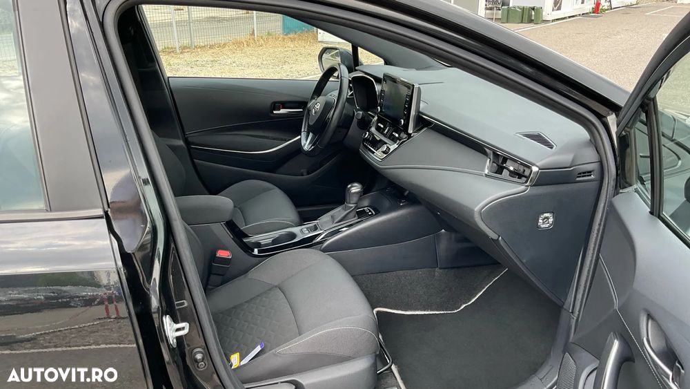 Toyota Corolla 1.8 HSD Dynamic - 14