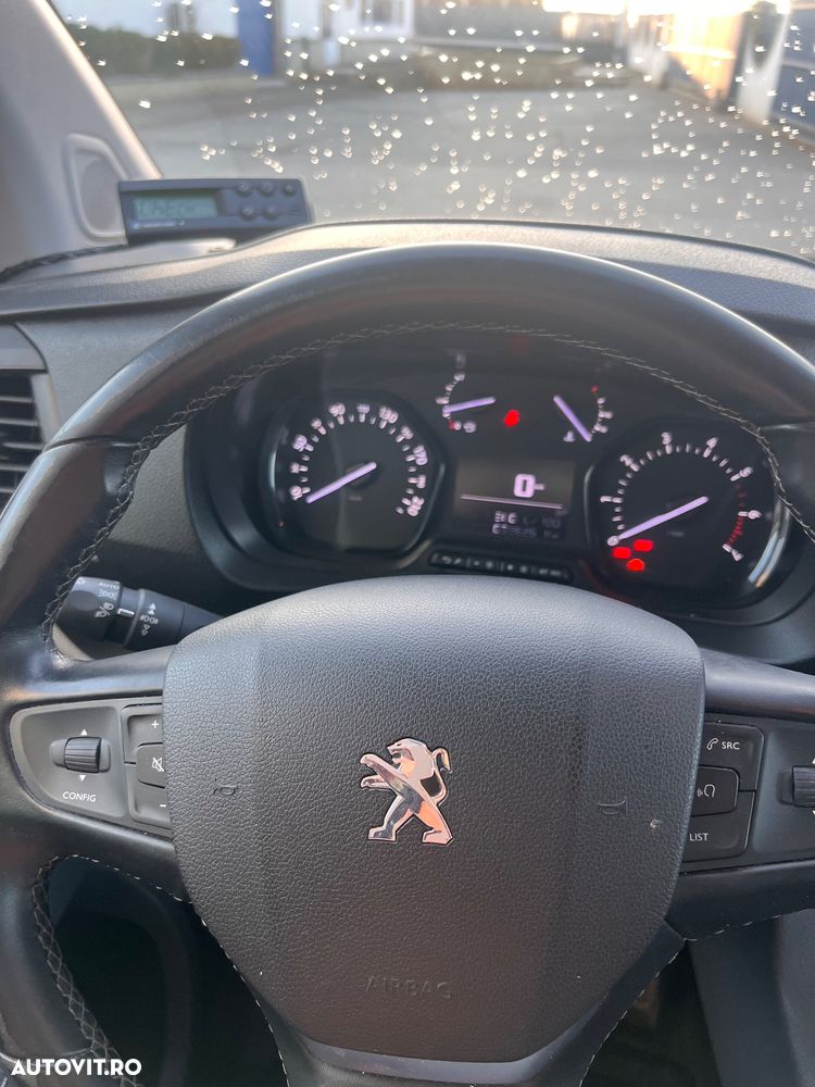 Peugeot Expert - 9