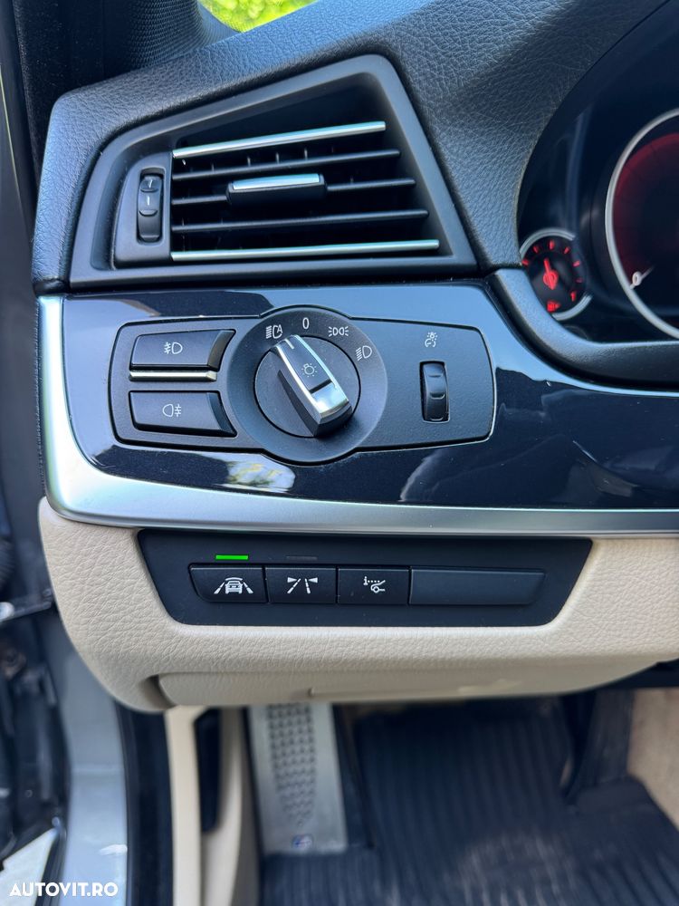 BMW Seria 5 530d xDrive AT - 6