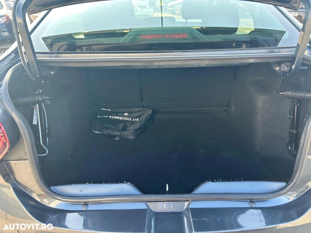 Dacia Logan TCe 90 CVT Comfort - 3