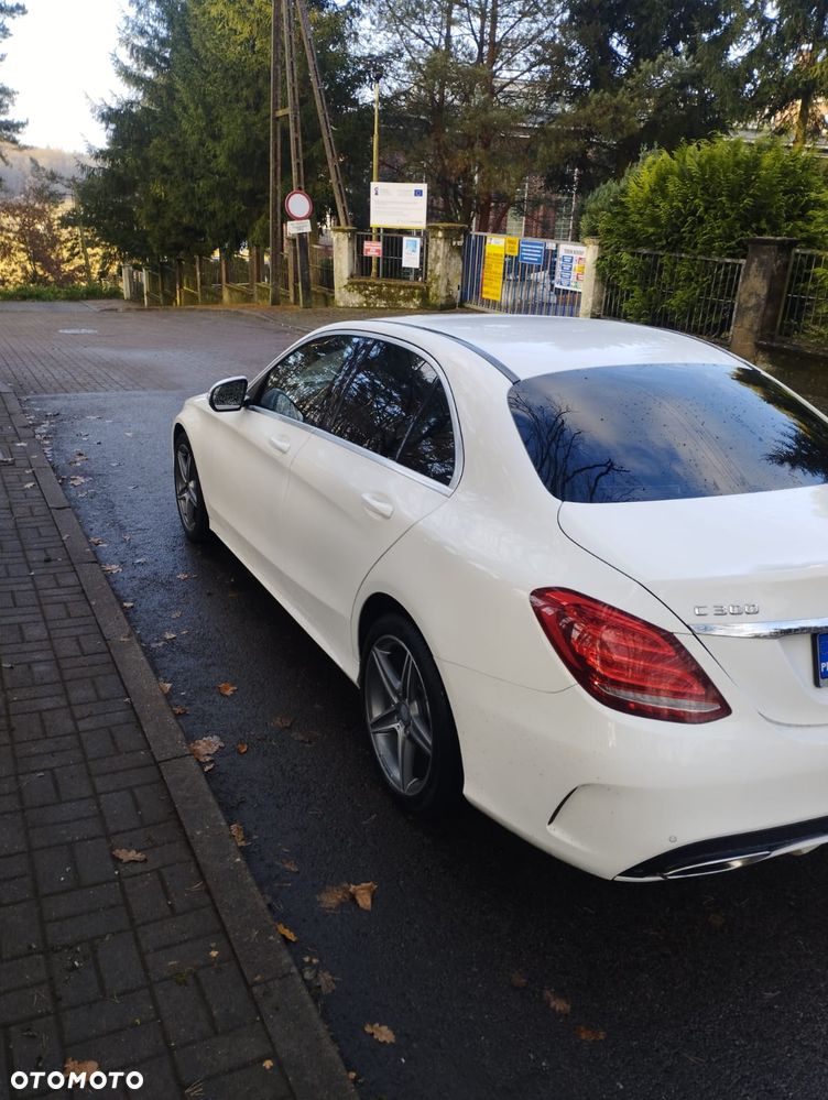 Mercedes-Benz Klasa C 300 7G-TRONIC - 5