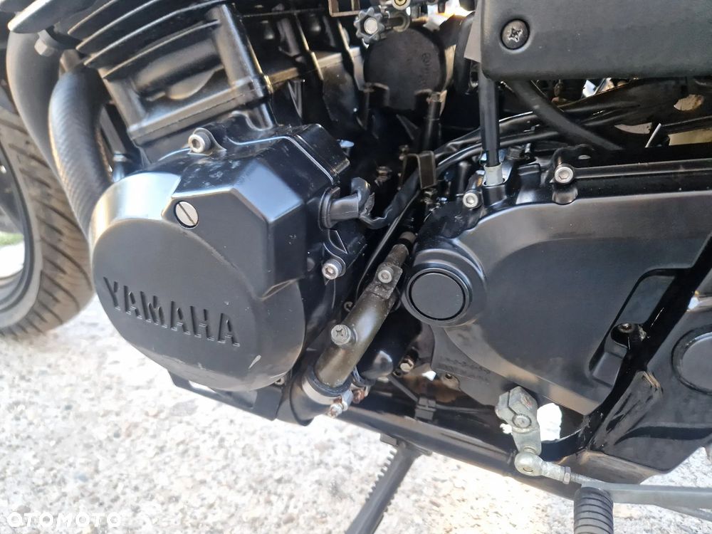 Yamaha FZ - 31