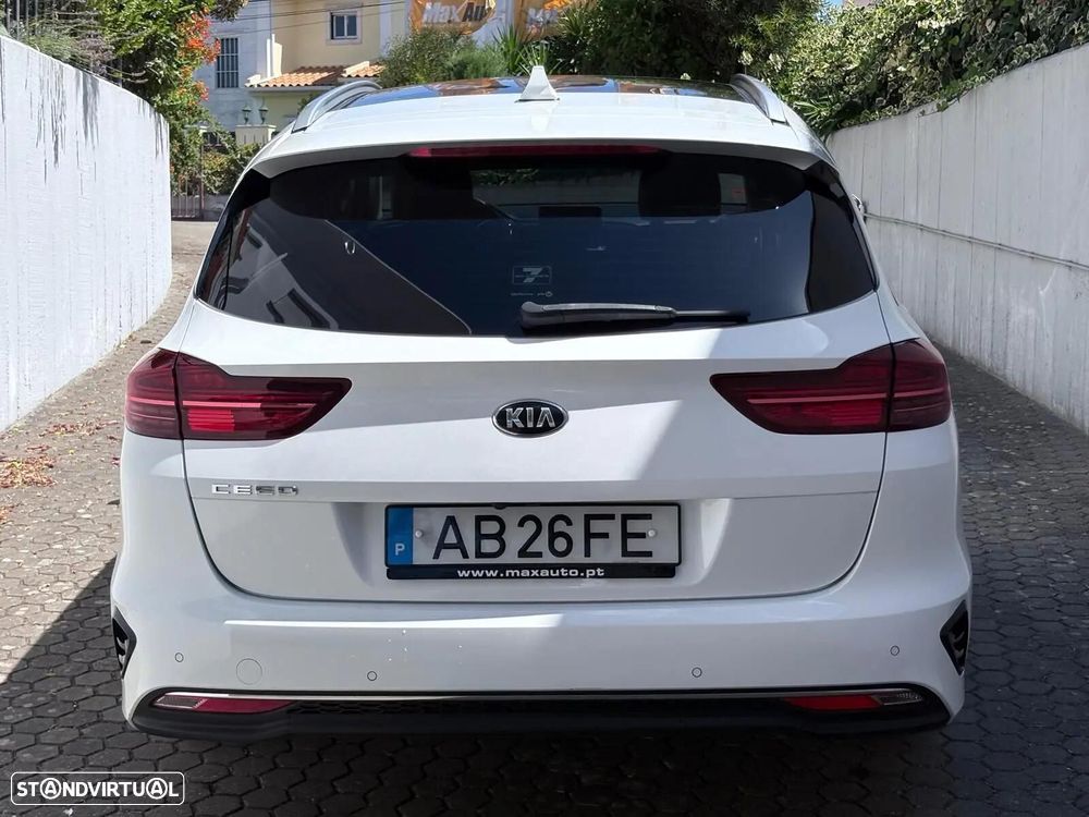 Kia Ceed SW 1.4 T-GDI Drive+SRF 7DCT - 7