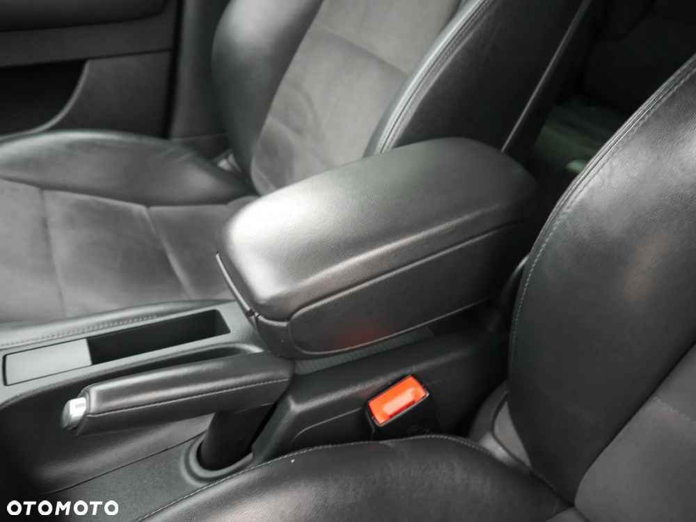 Audi A3 Sportback 2.0 TDI S line Sportpaket plus - 23