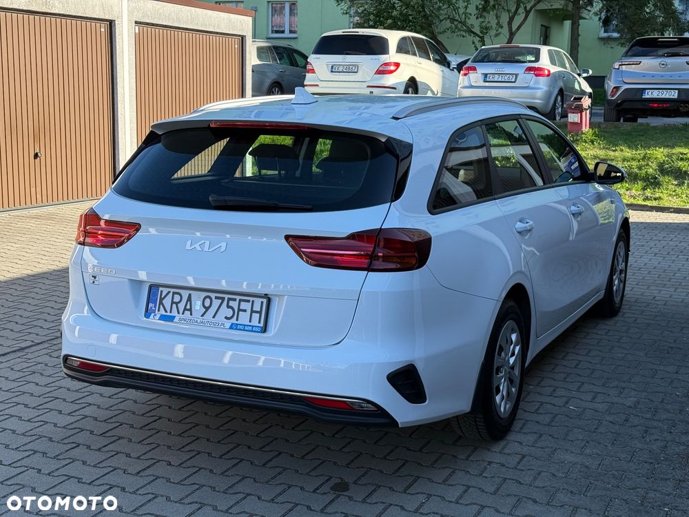 Kia Ceed 1.5 T-GDI S - 35