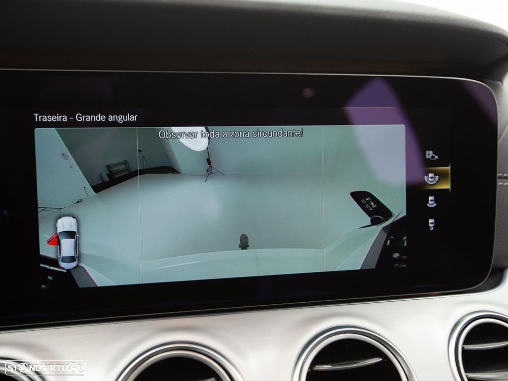 Mercedes-Benz E 300 de AMG Line - 39