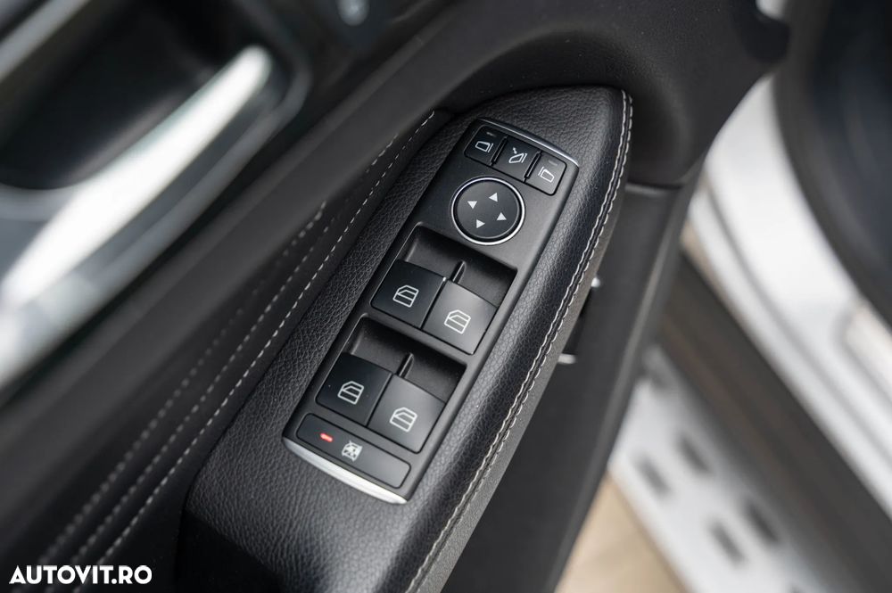 Mercedes-Benz ML 350 BlueTEC 4MATIC 7G-TRONIC - 16