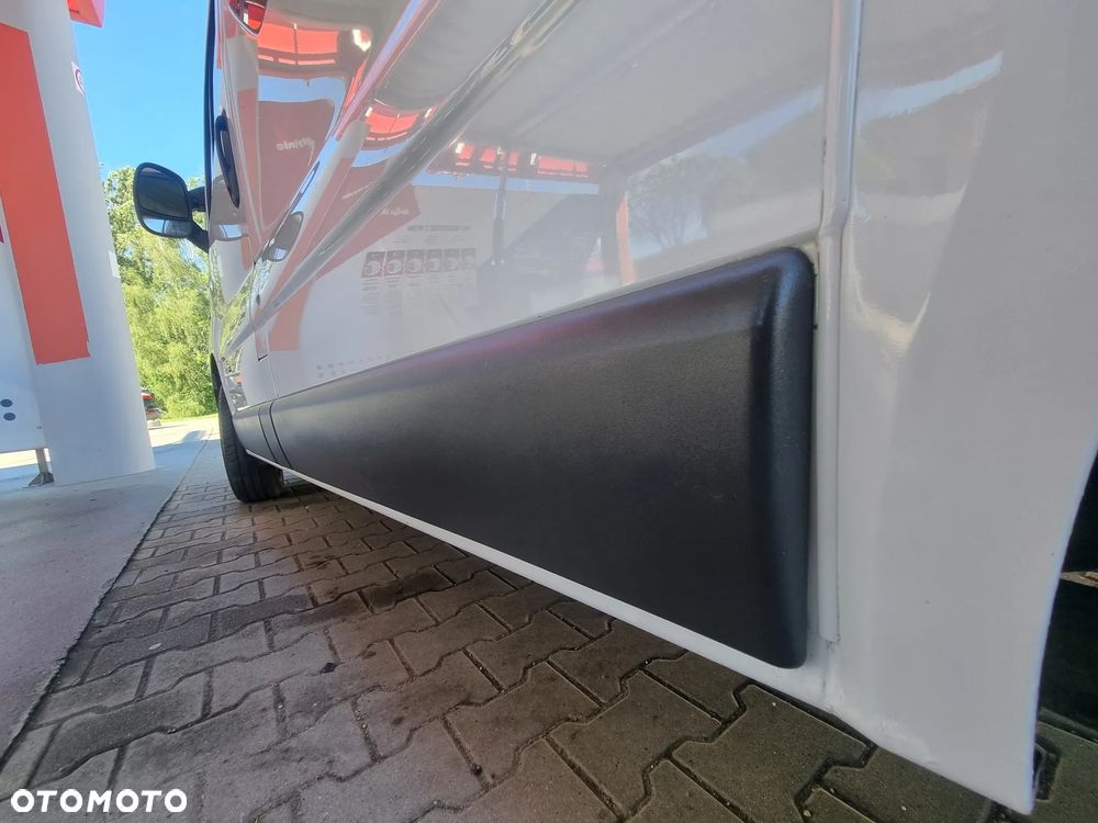 Renault Trafic - 21