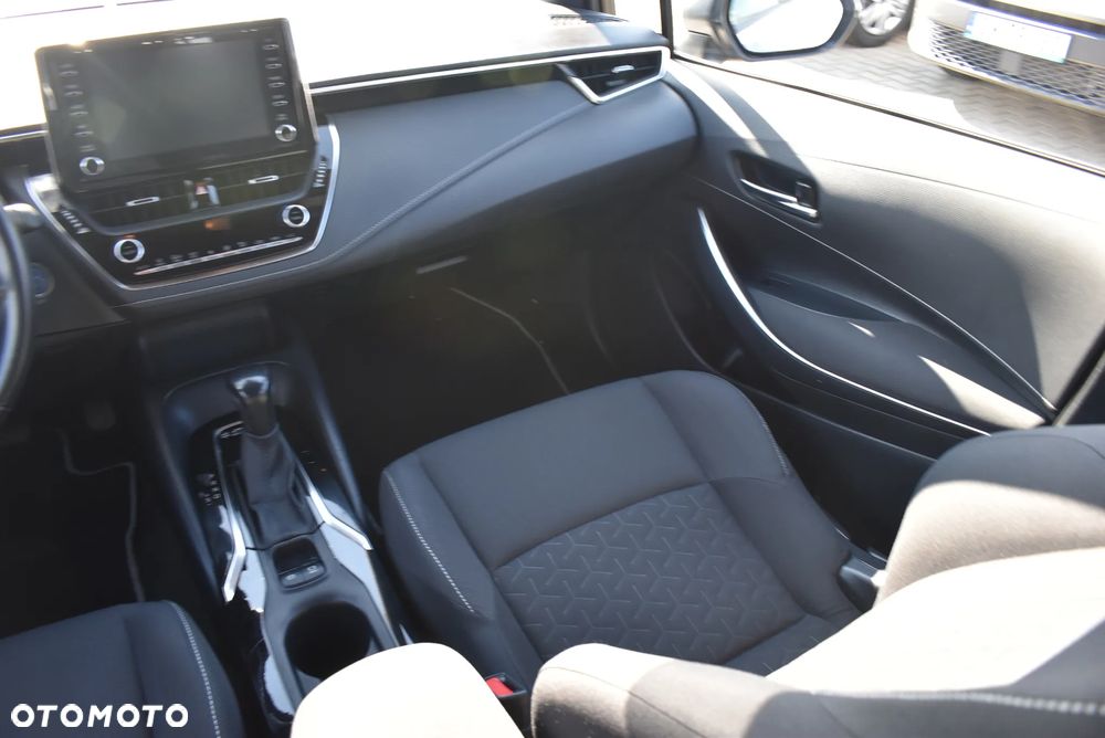 Toyota Corolla 2.0 Hybrid Comfort - 20