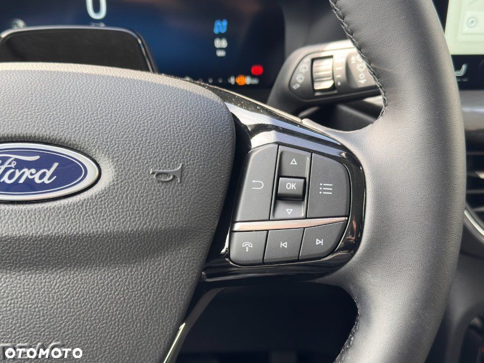 Ford Kuga - 15