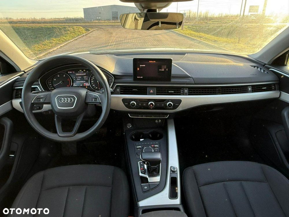 Audi A4 Avant 35 TDI S tronic design - 22
