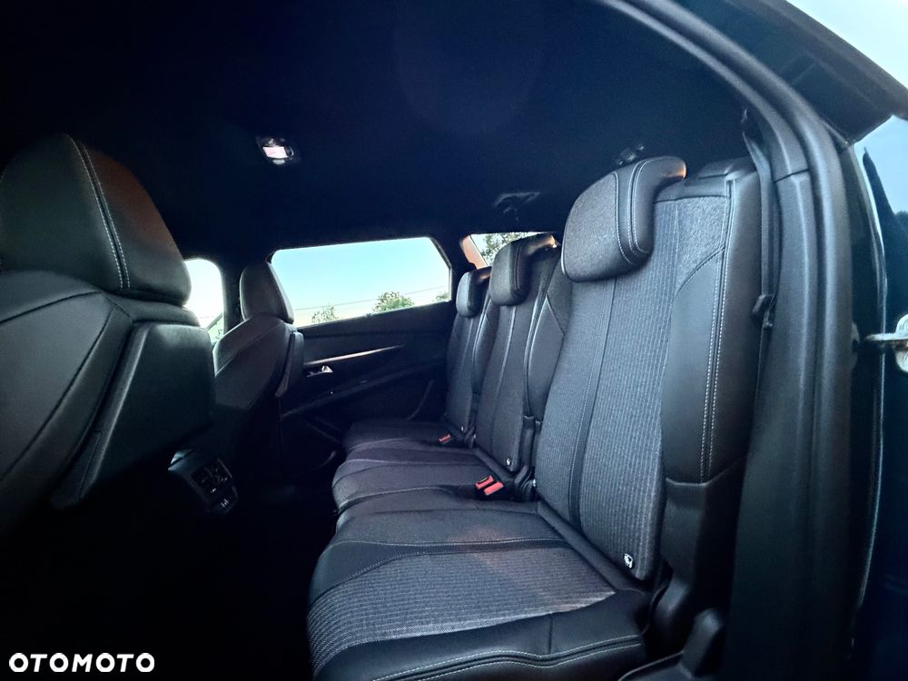 Peugeot 5008 - 14