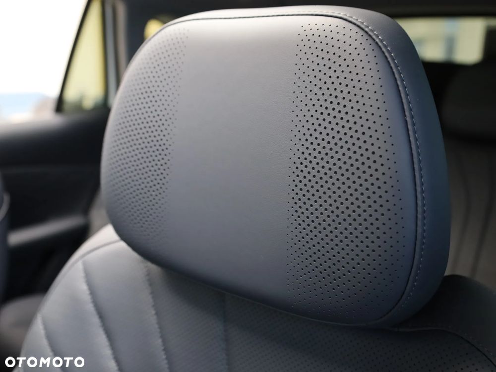 Geely Starray EM-i 1.5 PHEV Max - 24