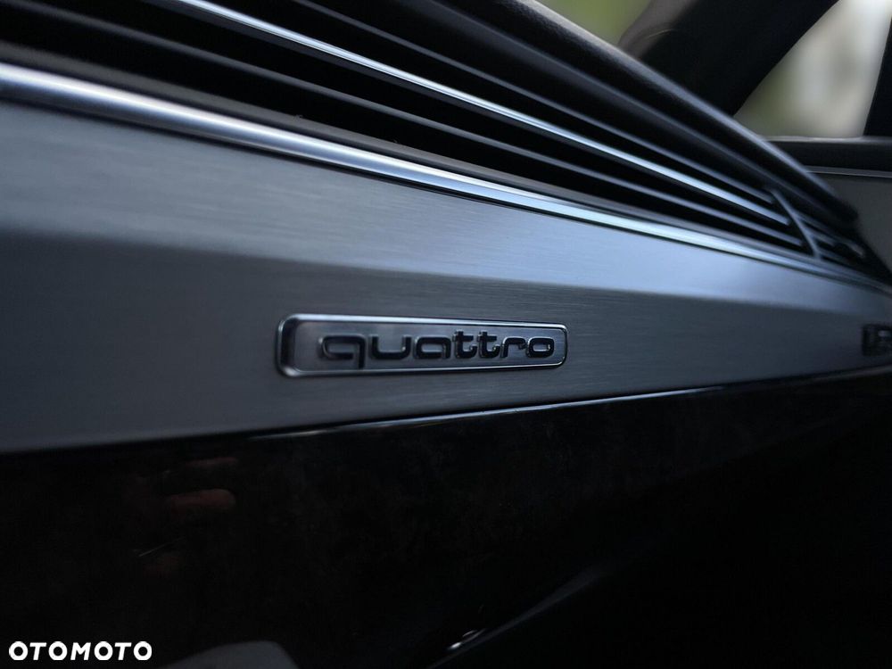 Audi Q7 - 30