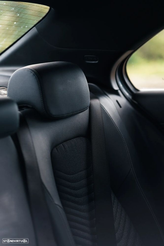 Mercedes-Benz A 180 Limousine d Business Solutions Frota Aut. - 11