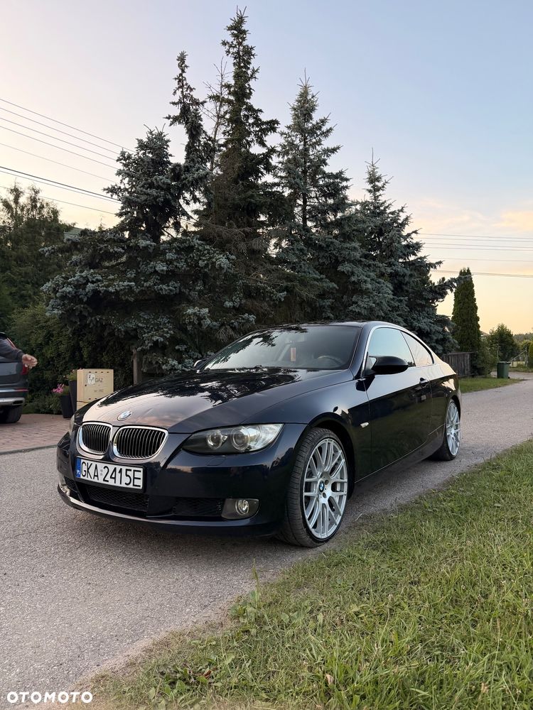 BMW Seria 3 325i - 7