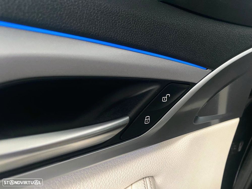 BMW 530 e - 19