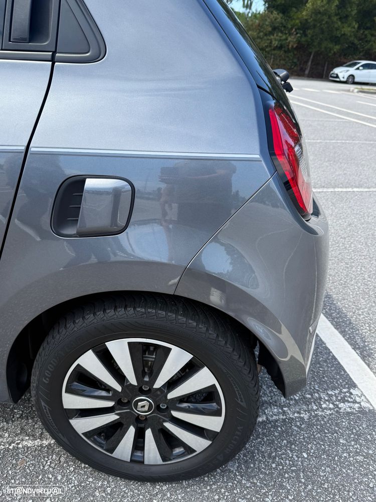 Renault Twingo 1.0 SCe Luxe — fotografia 4
