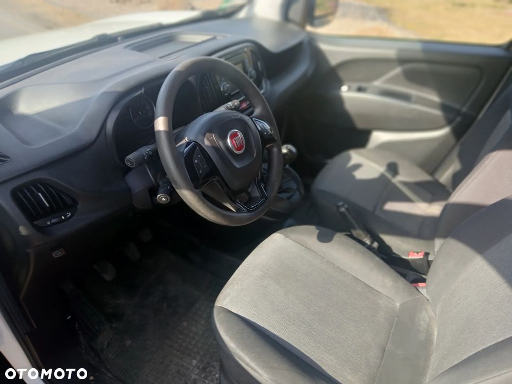 Fiat Doblo 1.4 T-Jet 16V First Edition - 14