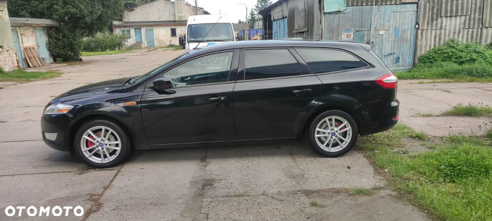 Ford Mondeo 2.0 TDCi Ambiente - 8