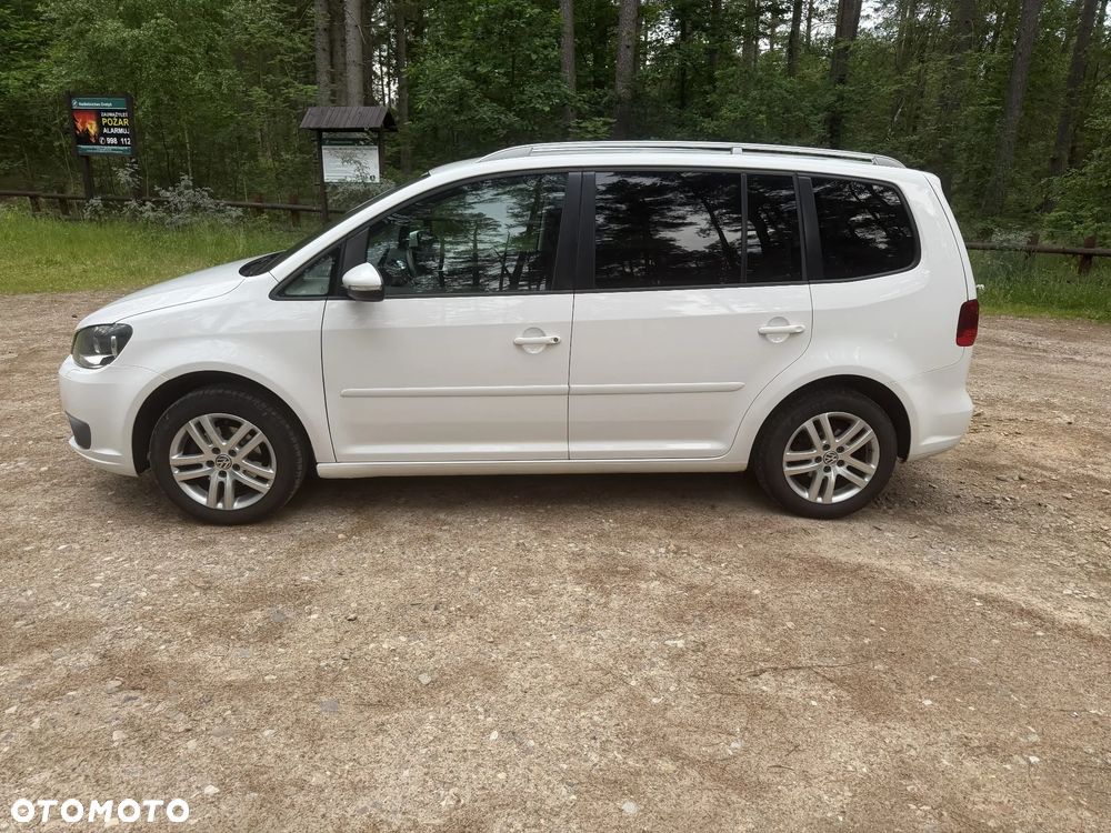 Volkswagen Touran - 2