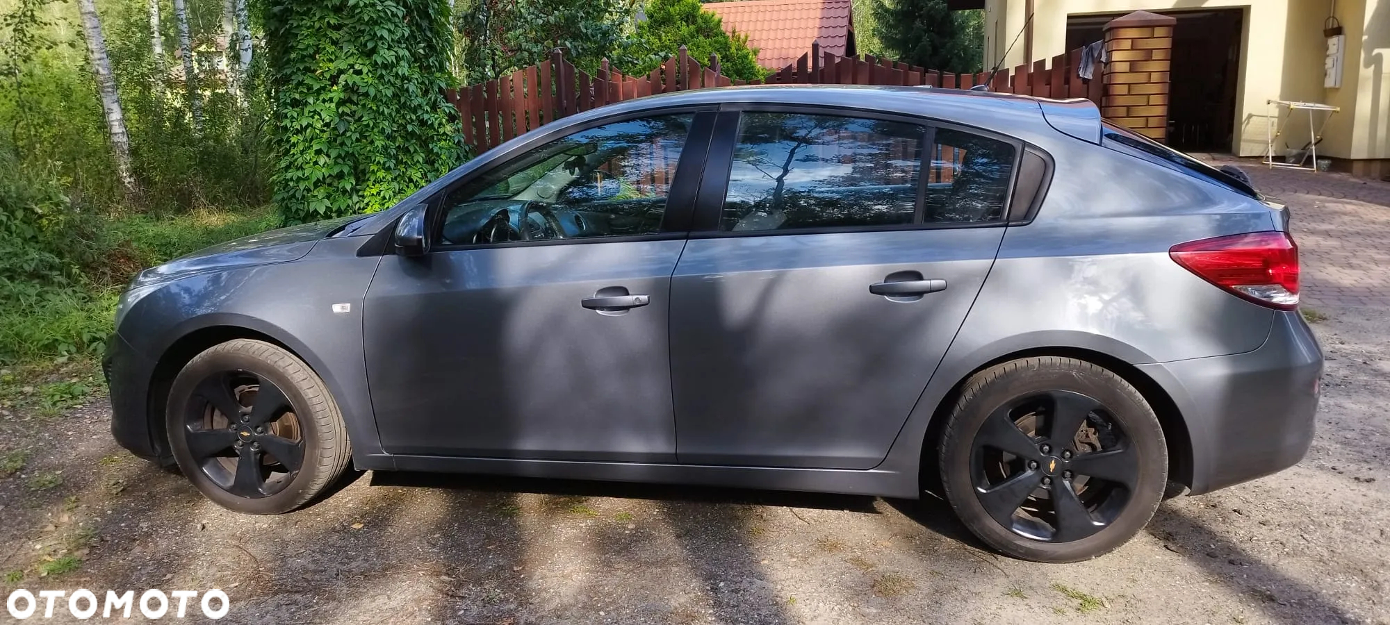 Chevrolet Cruze - 3