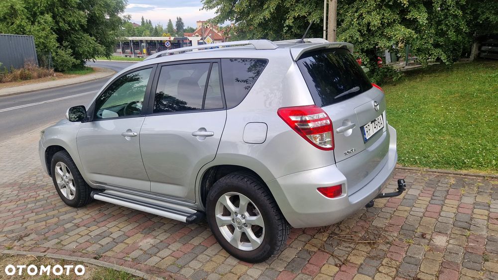 Toyota RAV4 2.2 D-4D 4x4 Travel - 4