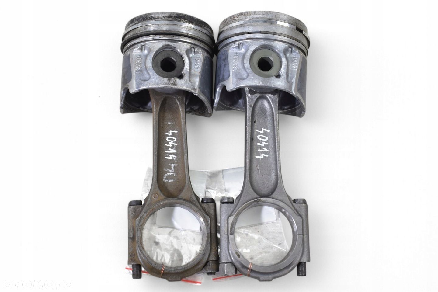 Tłok Korbowód VOLVO FORD PEUGEOT CITROEN 2.0d TDCI HDI D4204T RHR G6DA - 1