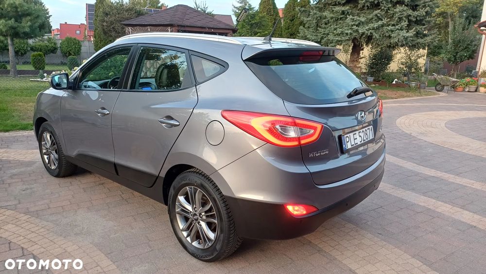 Hyundai ix35 1.6 2WD Fifa World Cup Edition - 19