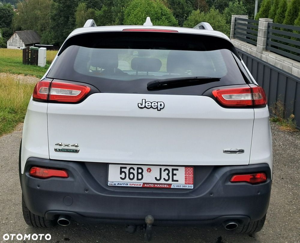 Jeep Cherokee - 9