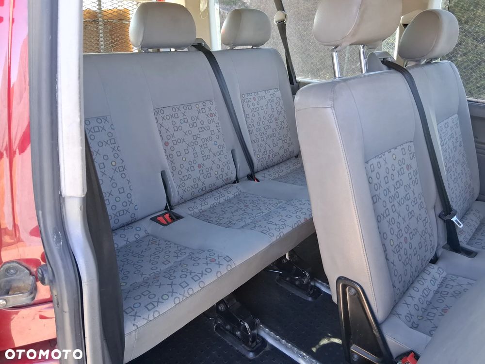 Volkswagen Transporter L1H1 - 12