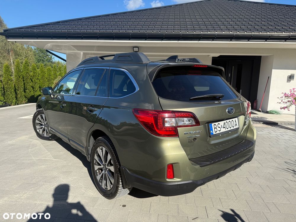 Subaru Outback 2.5i Exclusive - 4