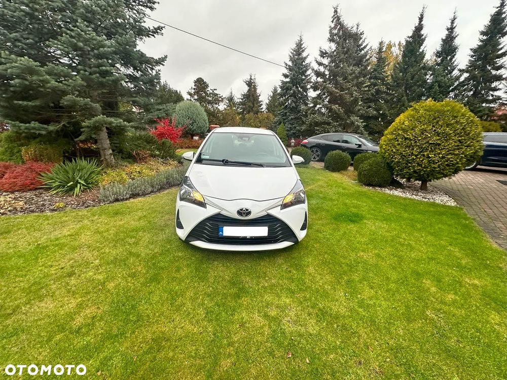 Toyota Yaris - 4