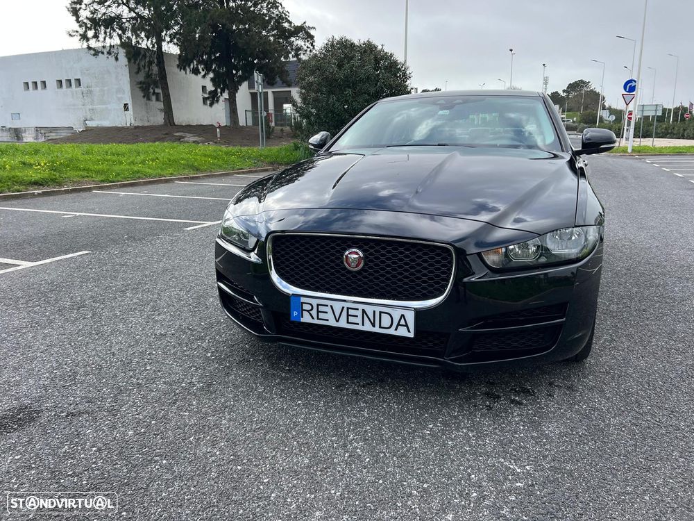 Jaguar XE 2.0 D Prestige AWD Aut. - 7