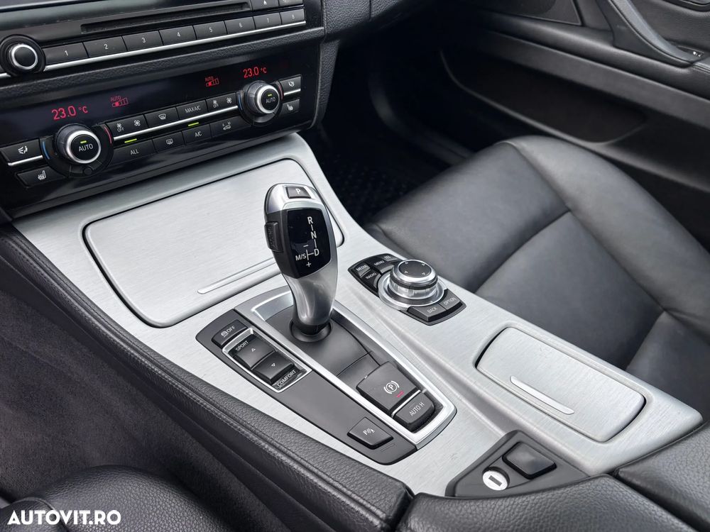 BMW Seria 5 ver-520d-aut- - 22