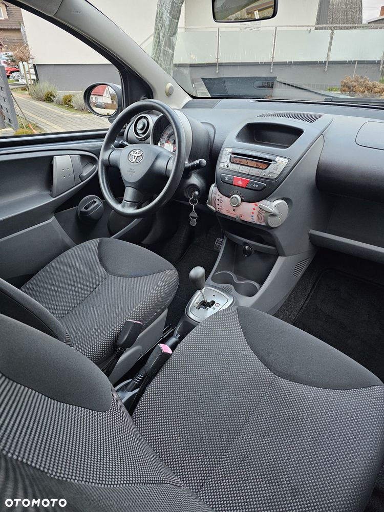 Toyota Aygo Multi Mode City - 12