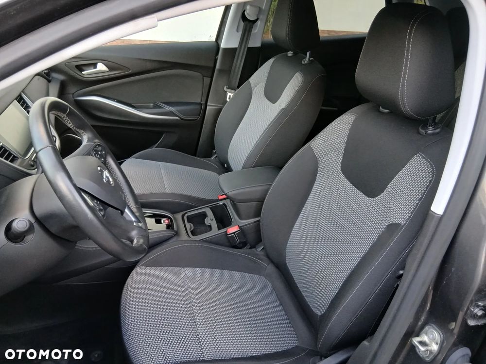 Opel Grandland X - 11