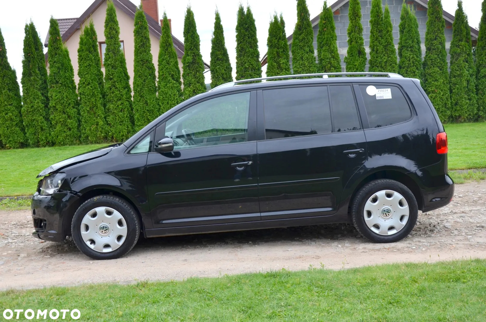 Volkswagen Touran 1.4 TSI MATCH - 2