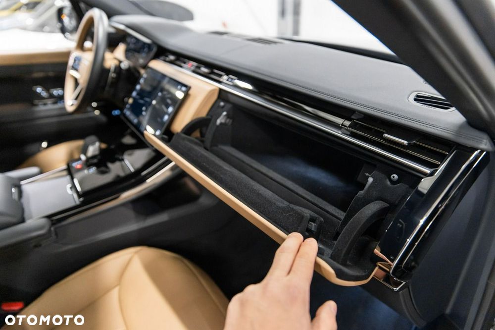Land Rover Range Rover Sport - 31
