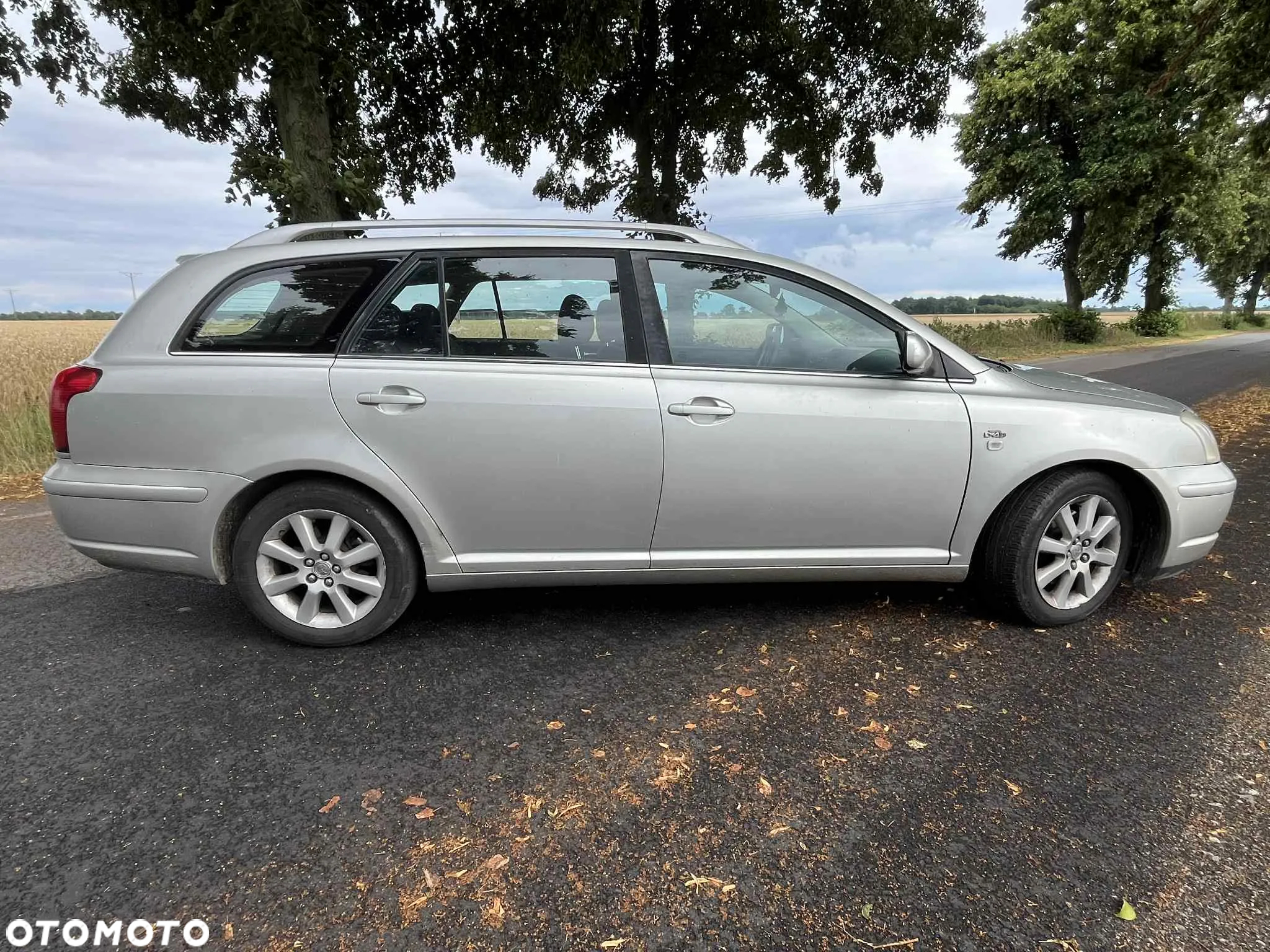 Toyota Avensis 2.0 D-4D Combi - 5
