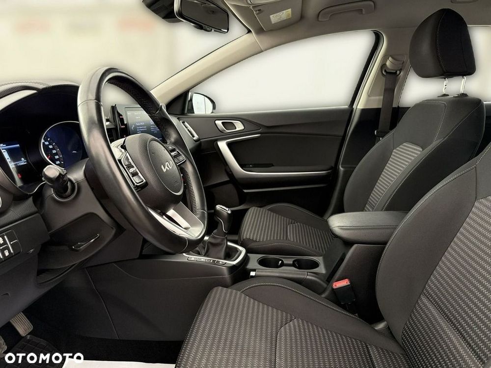 Kia Ceed - 5