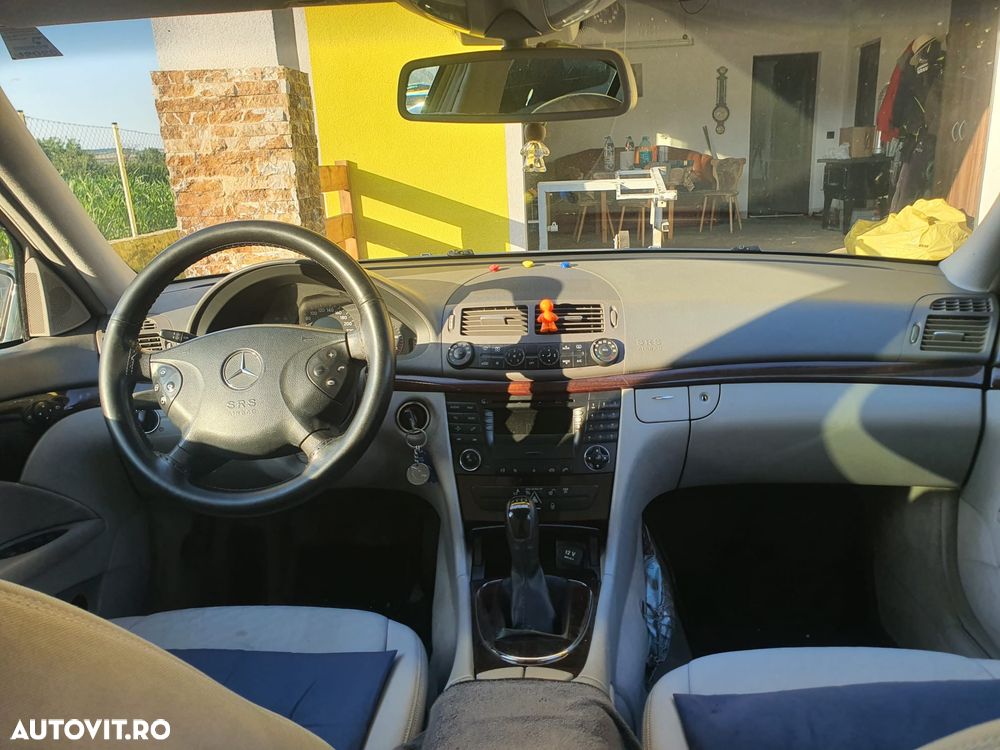 Mercedes-Benz E 220 CDI Avantgarde - 8